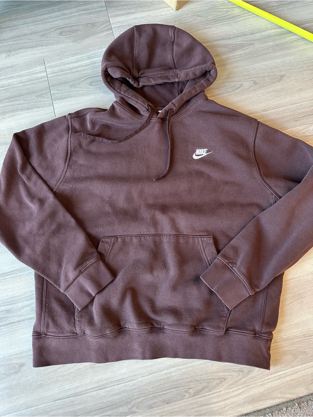 Nike Women's Sportswear Club Fleece Pullover Hoodie Large brown
